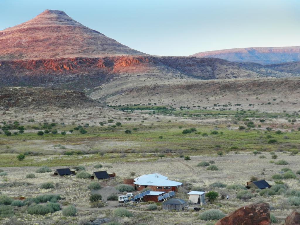 Etendeka Mountain Camp Damaraland Kültér fotó