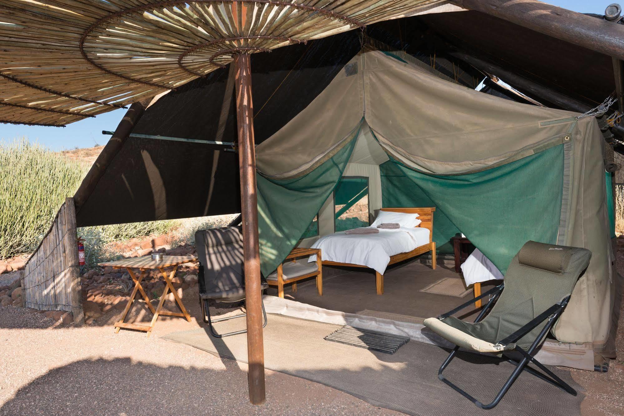Etendeka Mountain Camp Damaraland Kültér fotó