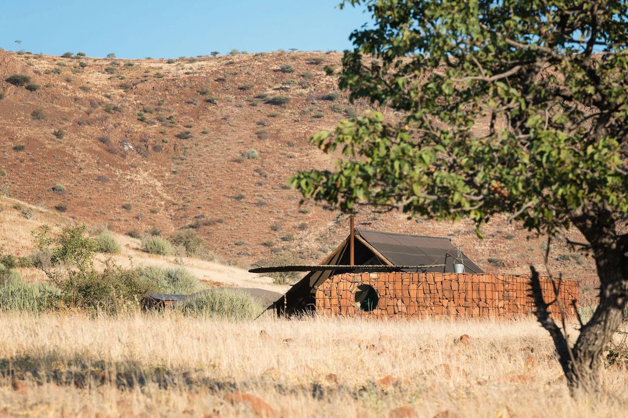 Etendeka Mountain Camp Damaraland Kültér fotó