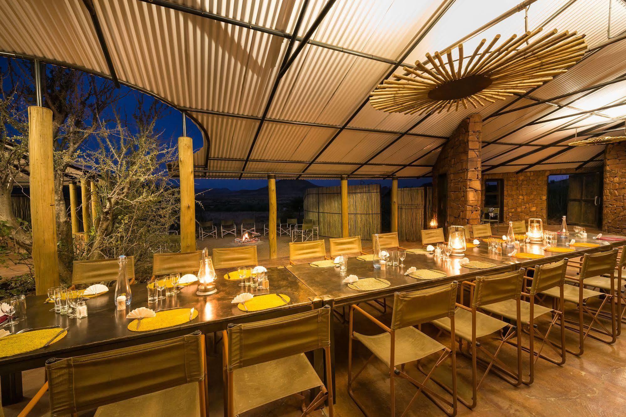 Etendeka Mountain Camp Damaraland Kültér fotó