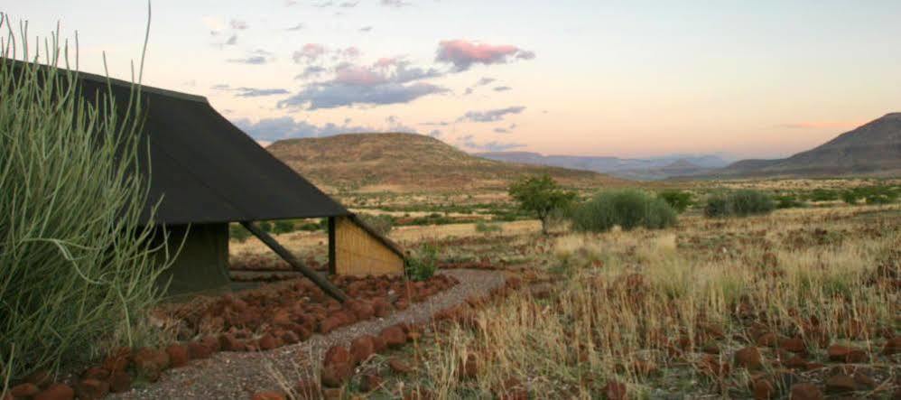 Etendeka Mountain Camp Damaraland Kültér fotó